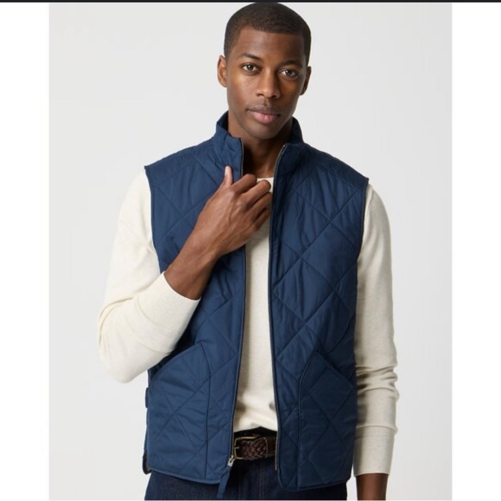 (sold)J. Crew Quilted Walker Men's Navy and Tan Quilted Vest Outdoor Preppy - Picture 5 of 8